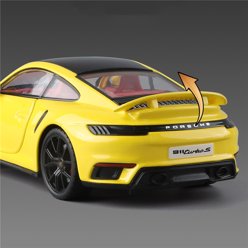 1:24 Porsche 911 992 Turbo S C - Model Kit Porsche 911 incelemesi ve fiyatı