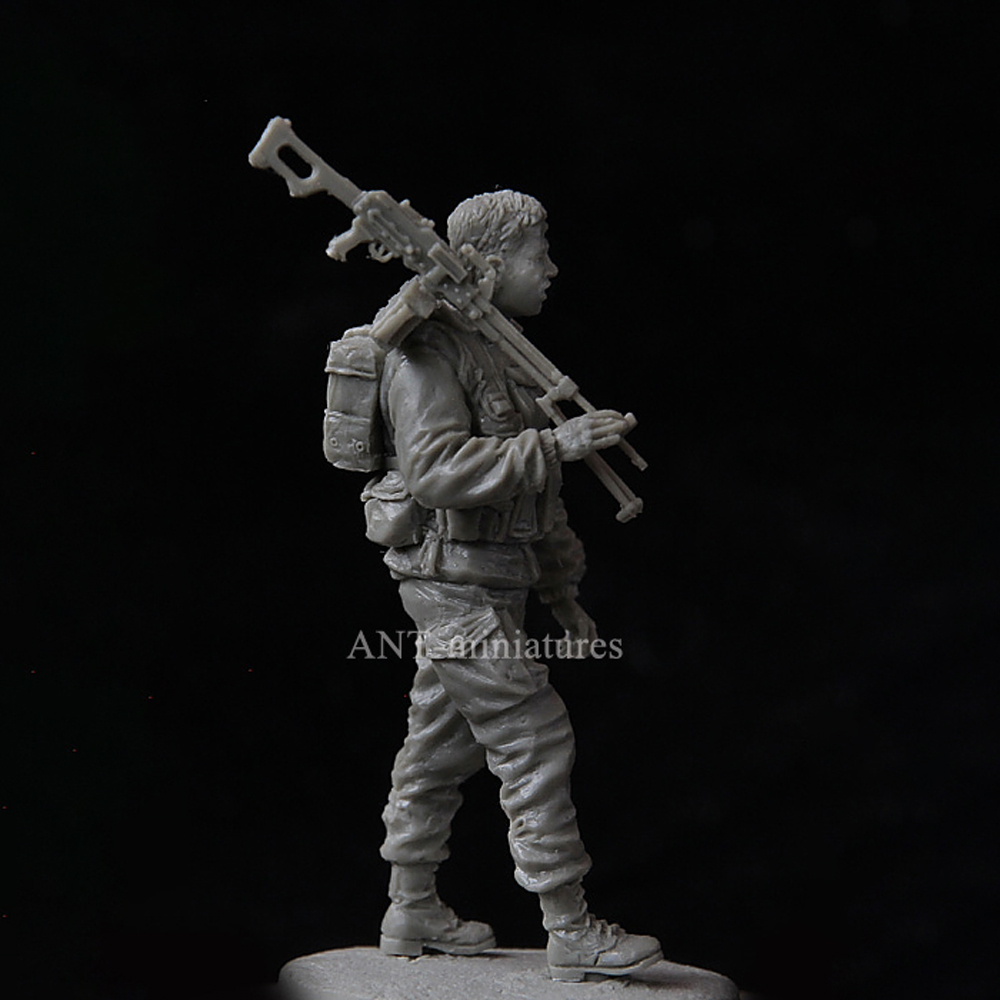 1/35 Ölçekli Bebek Model Kiti  - Model Kit Reshiram incelemesi ve fiyatı