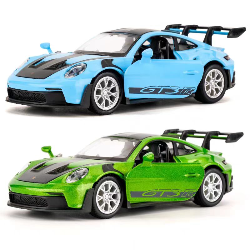 1/36 Porsche 911 GT3 RS Oyunca - Model Kit Porsche 911 incelemesi ve fiyatı