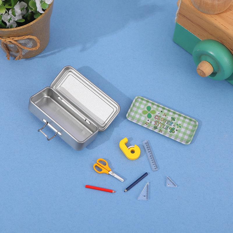 Yeni Oyuncak Bebek Evi Simülas - Model Kit Iron Man incelemesi ve fiyatı